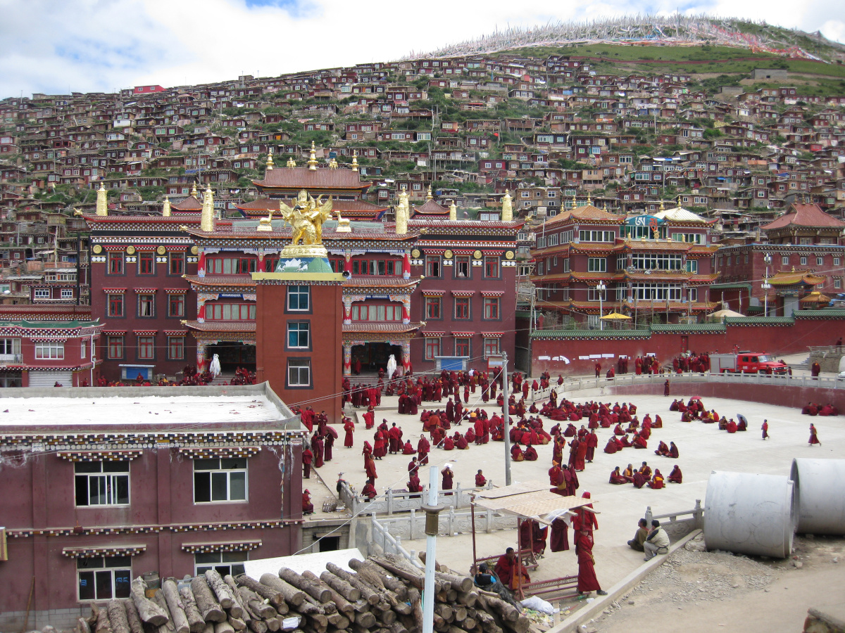 Maxwell Fazio's "Lharong Monastery I"